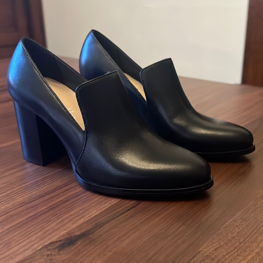 Petite Women’s Block Heels Hard to Find Size!